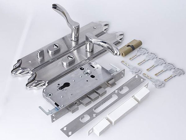 泉州上門配車鑰匙電話